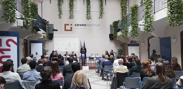 CEVRO Institut: Zrod české demokracie aneb 25 let od sametové revoluce 